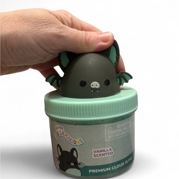 Squishmallow scented- Coconut, Vanilla, Blueberry Cloudfoam slime set of 3 - Picture 4 of 4